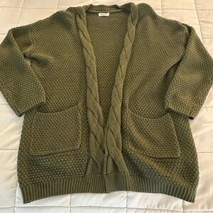 Cozy Olive Women's Cardigan